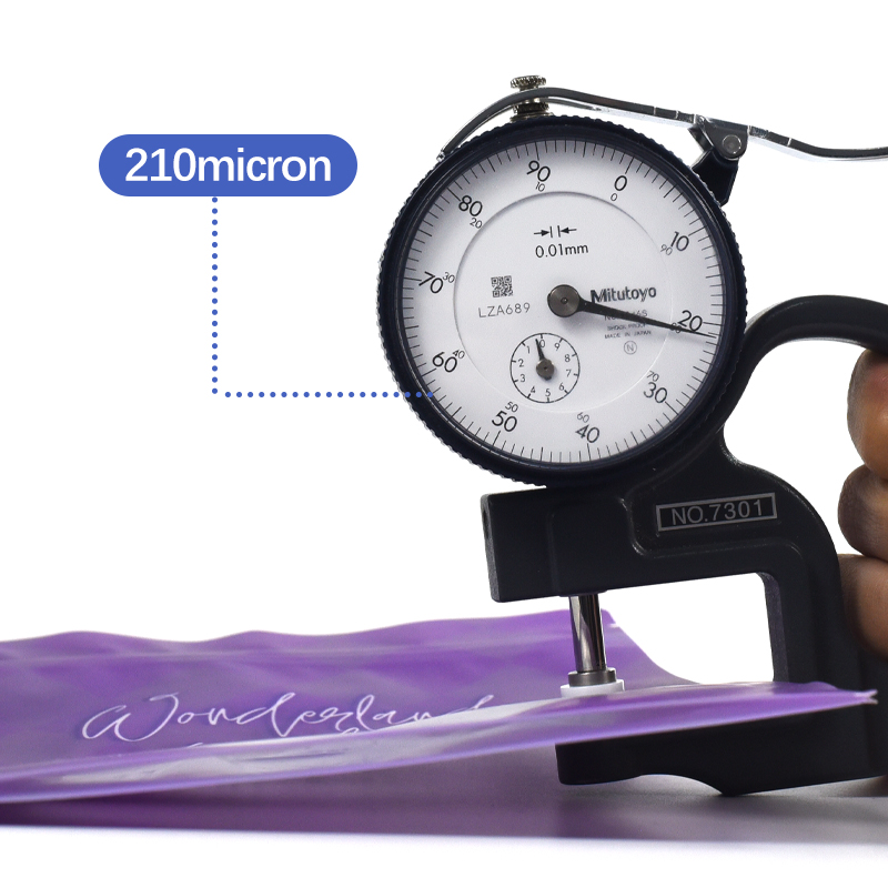 Customized Matte Finish Stand up Pouch with Clear Transparent Bottom for Sweet Candy - image 5